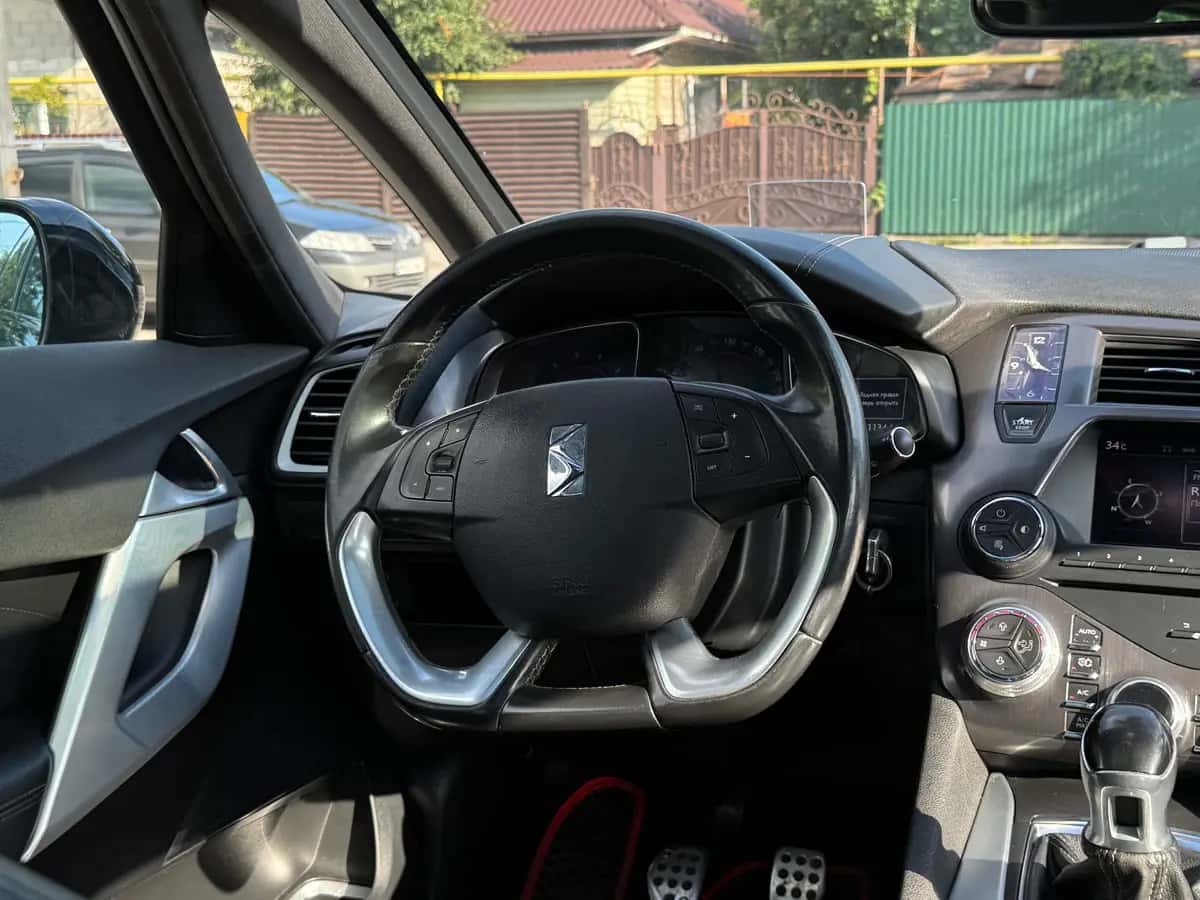 Citroen DS5 - fotografia 14