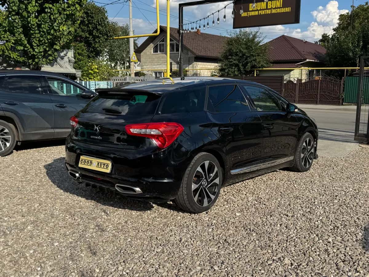 Citroen DS5 - fotografia 4