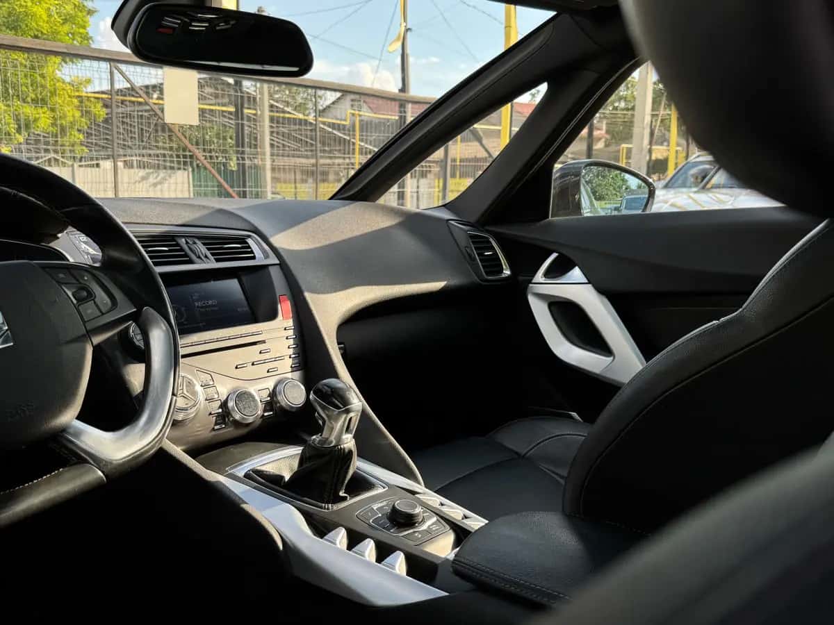 Citroen DS5 - fotografia 10
