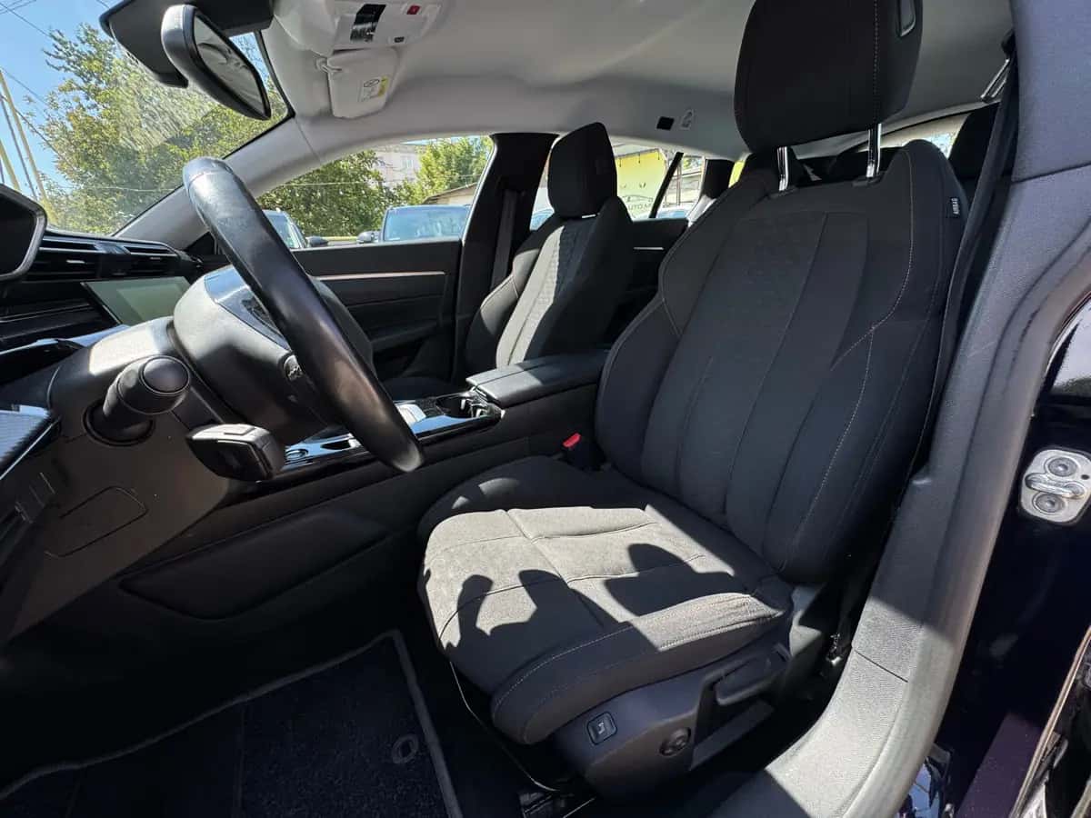 Peugeot 508 - fotografia 11