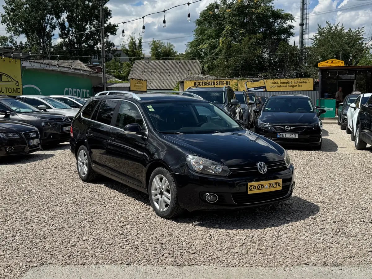 Volkswagen Golf - fotografia principala