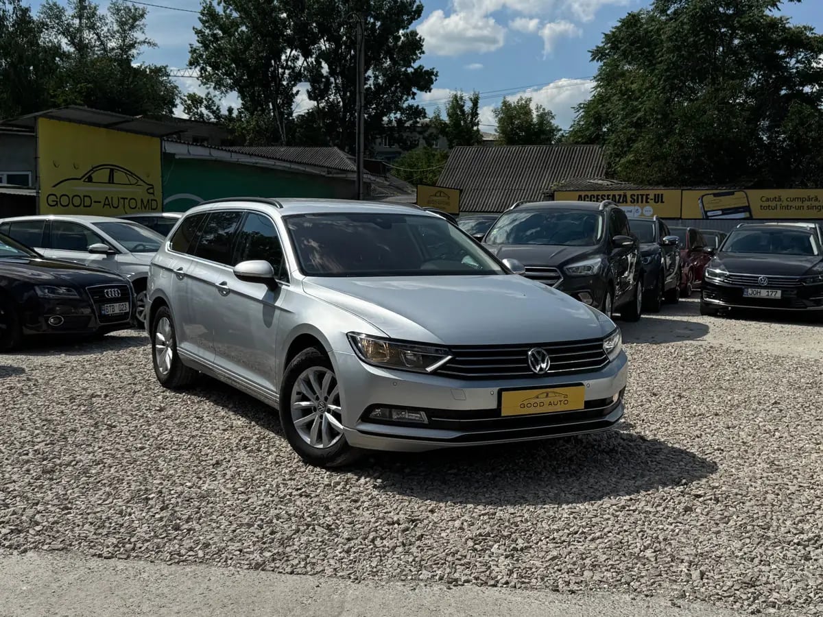 Volkswagen Passat - fotografia principala