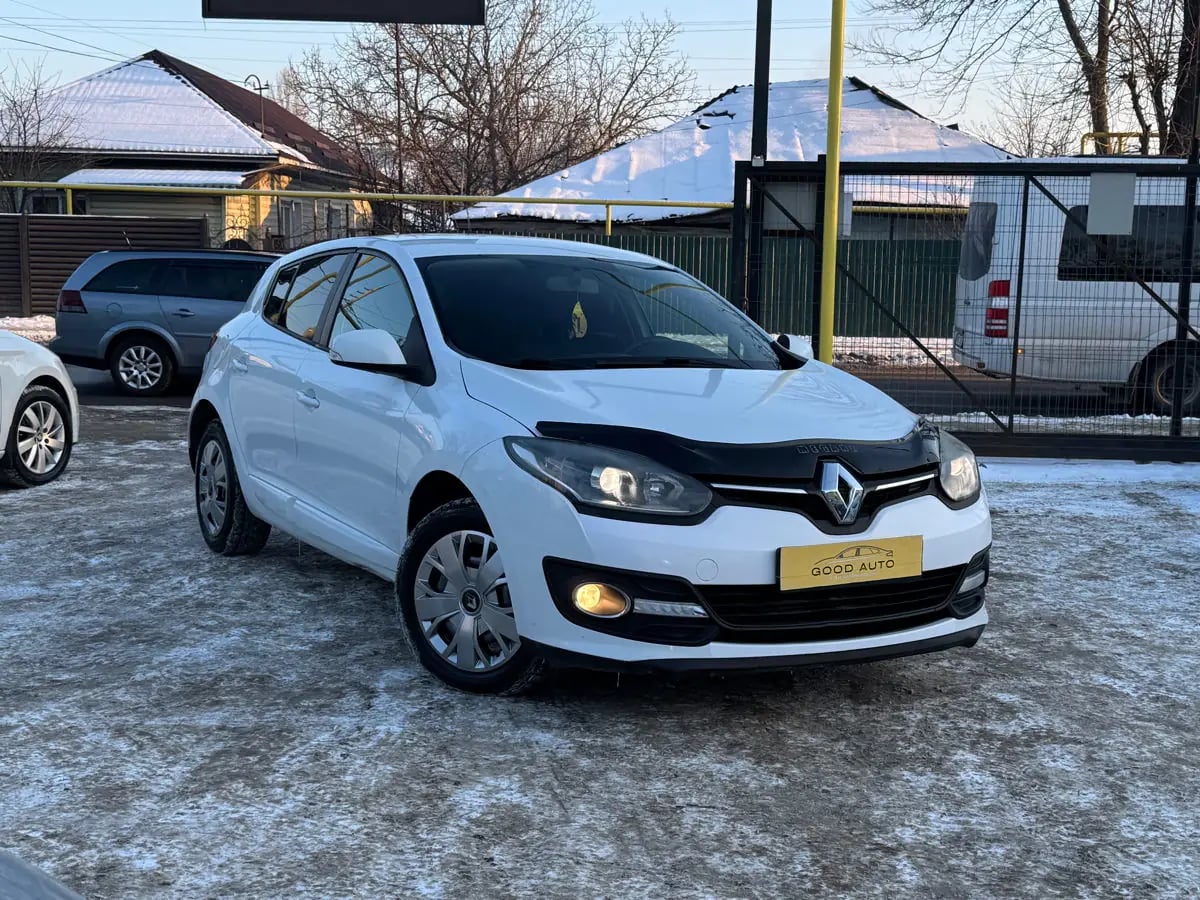 Renault Megane - fotografia principala