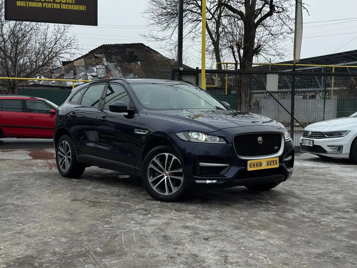 Jaguar F Pace - fotografia principala